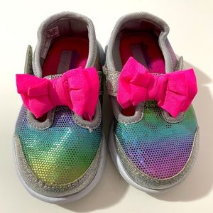 SKETCHERS memory foam shoes.